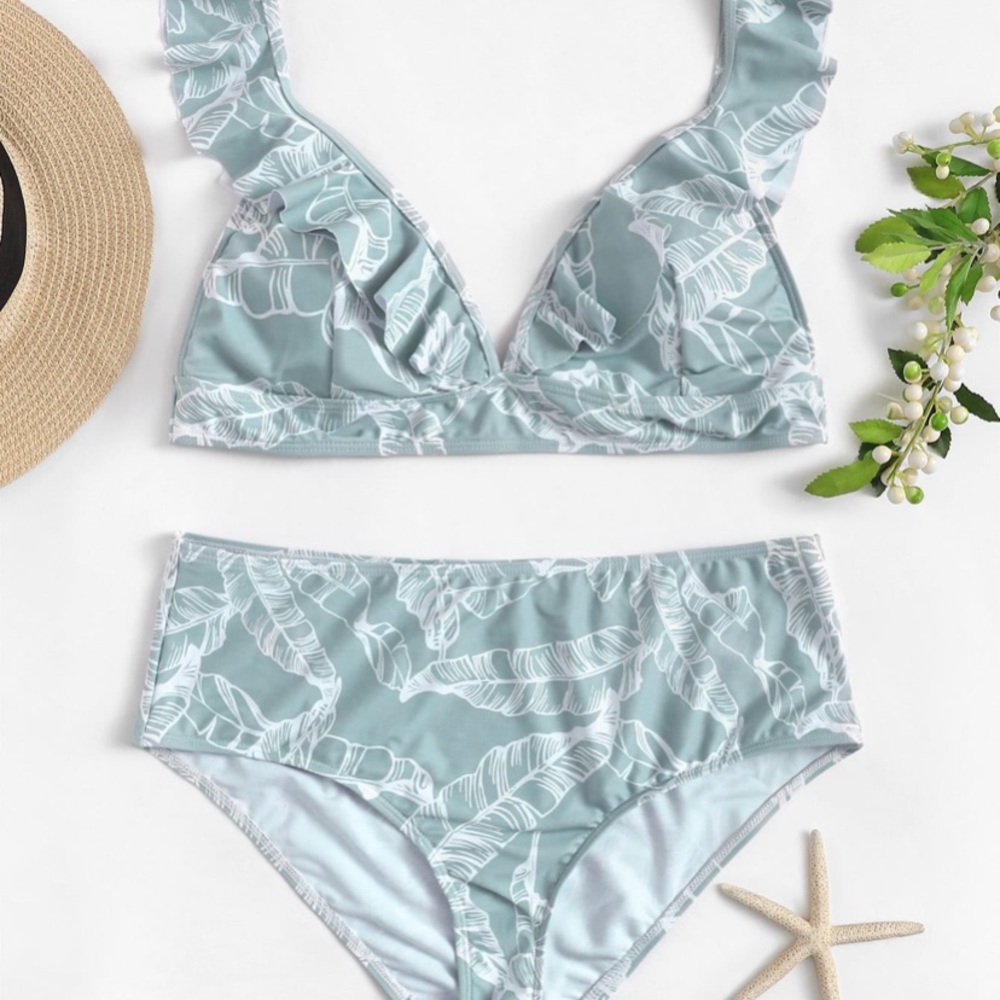SOLD🌟HOST PICK 4/20🌟 Palm Print Mint Bikini